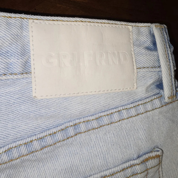 GRLFRND Helena Cut-Off Denim Shorts, EUC - Size 26 - Picture 14 of 14